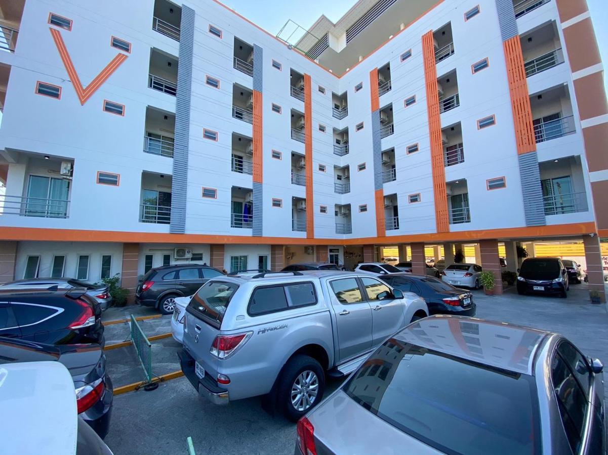 Hotel V At Bangsaen Extérieur photo