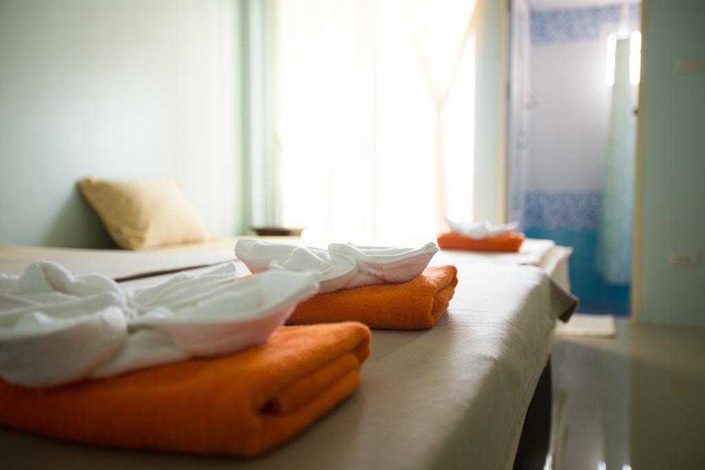 Hotel V At Bangsaen Chambre photo